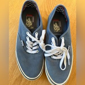 Vans Authentic Pro. Size 10.5.
